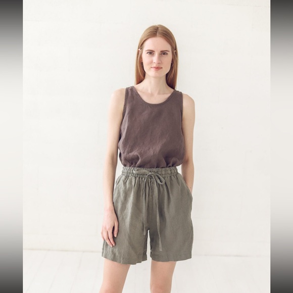 Old Linen Mill Grey Tank Top - Picture 3 of 8